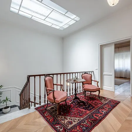 Maison Flora, Oltrarno Appartement